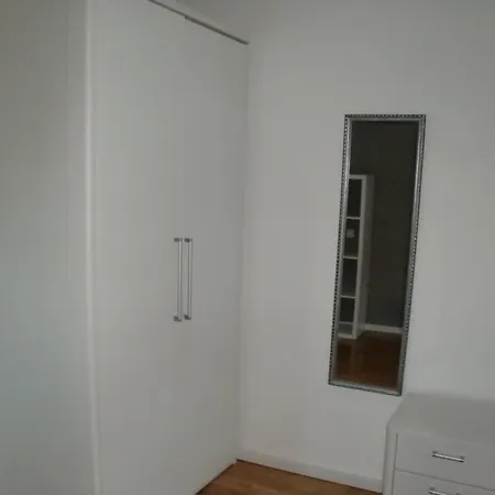 Haus Vlora *